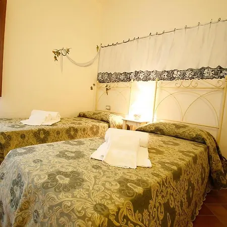 Farm stay Gatto Bianco Tizzauli
