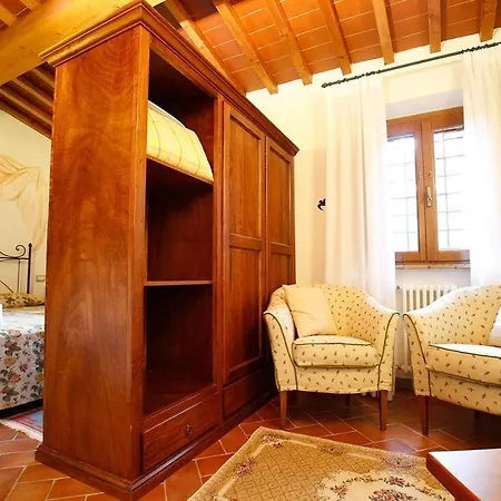 Gatto Bianco Tizzauli Farm stay