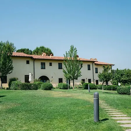Gatto Bianco Tizzauli Farm stay *